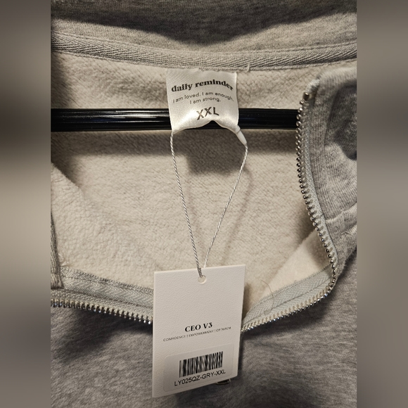 NWT Vitae Apparel Sweater XXL - Picture 8 of 8